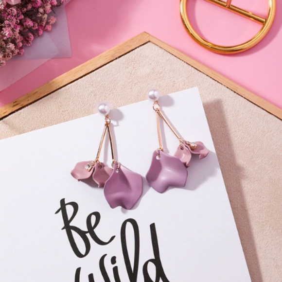 Jewelry - ❣NEW Only One Korean Handmade Unique Earrings